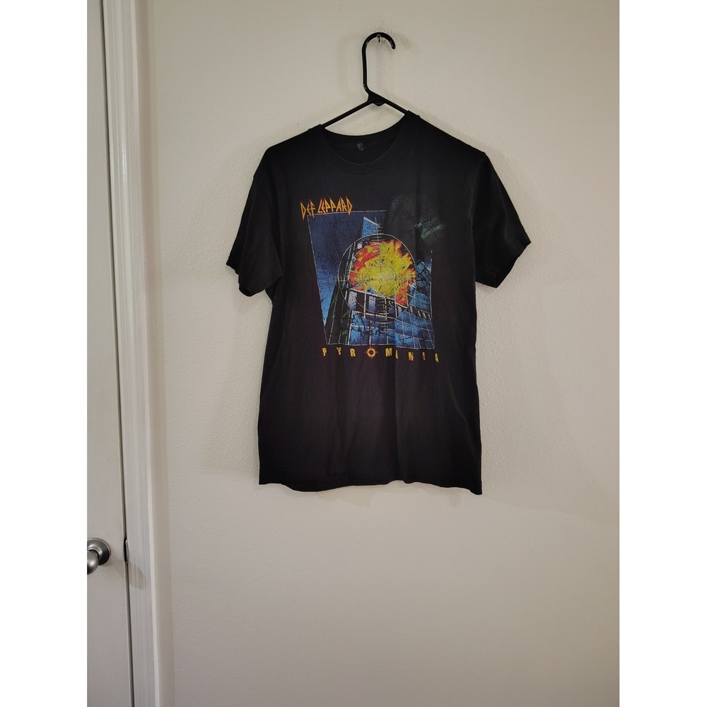 Def Leppard Pyromania Album Graphic Tee Black Mens Large Rock Band T-Shirt
